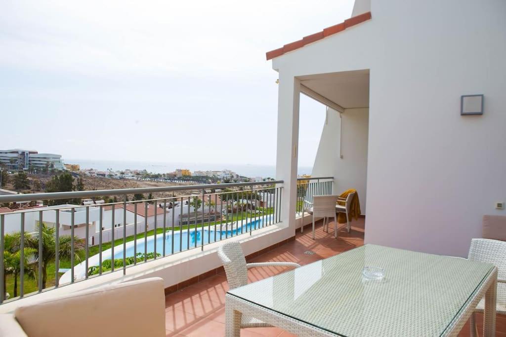 2 Bedrooms Apartment In Magnolia Golf Resort, La Caleta Costa Adeje Dış mekan fotoğraf